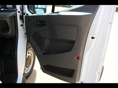 2023 Ford Transit 250   - Photo 17 - Euless, TX 76040