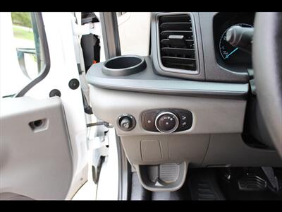 2022 Ford Transit 350 HD XLT   - Photo 21 - Euless, TX 76040