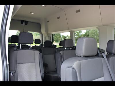 2022 Ford Transit 350 HD XLT   - Photo 15 - Euless, TX 76040