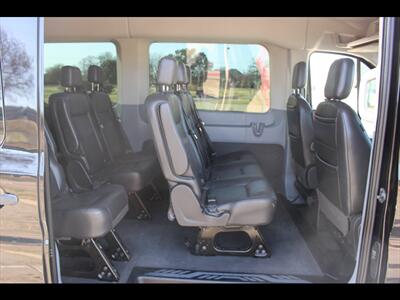 2019 Ford Transit 350 XL   - Photo 17 - Euless, TX 76040