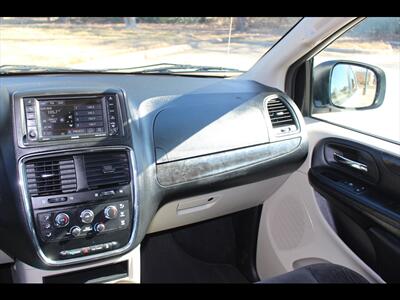 2017 Dodge Grand Caravan SE - Photo 21 - Euless, TX 76040