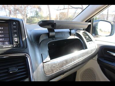 2017 Dodge Grand Caravan SE - Photo 34 - Euless, TX 76040