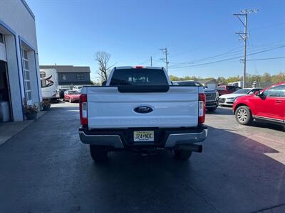 2017 Ford F-350 Super Duty XL   - Photo 8 - West Chester, PA 19382