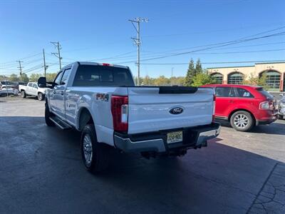 2017 Ford F-350 Super Duty XL   - Photo 9 - West Chester, PA 19382