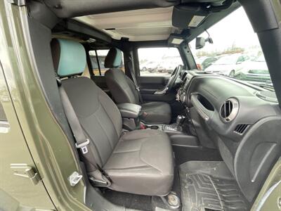 2015 Jeep Wrangler Unlimited Sport   - Photo 11 - West Chester, PA 19382