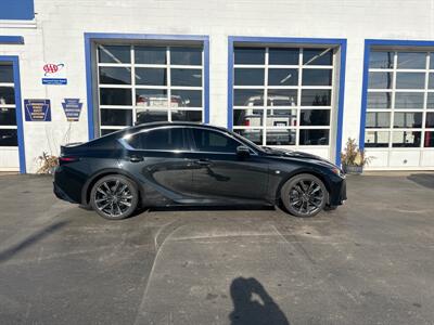 2021 Lexus IS 350 F SPORT   - Photo 5 - West Chester, PA 19382