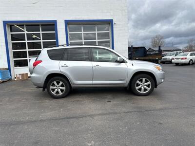 2007 Toyota RAV4 Limited Limited 4dr SUV   - Photo 6 - West Chester, PA 19382