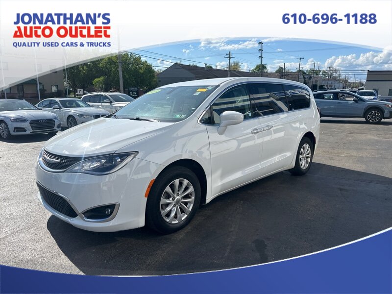 Chrysler Pacifica Touring Plus FWD