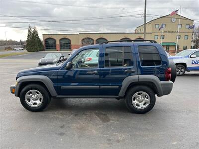 2005 Jeep Liberty Sport   - Photo 15 - West Chester, PA 19382