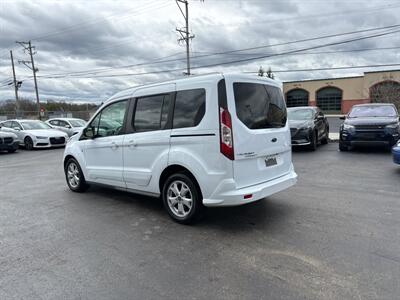 2015 Ford Transit Connect XLT   - Photo 9 - West Chester, PA 19382