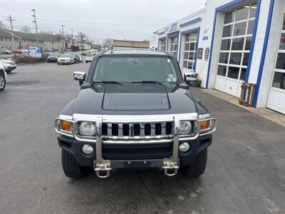 2009 Hummer H3T   - Photo 3 - West Chester, PA 19382