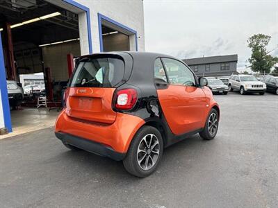 2016 Smart fortwo pure   - Photo 5 - West Chester, PA 19382