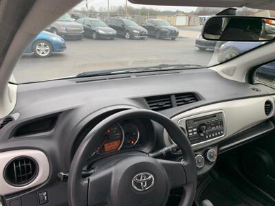 2014 Toyota Yaris 5-Door L   - Photo 13 - West Chester, PA 19382