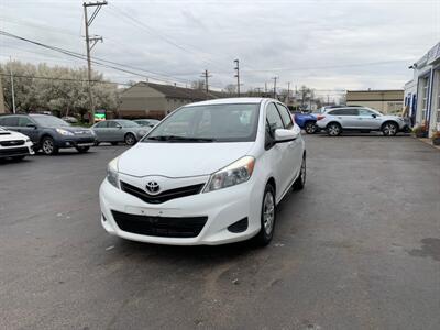 2014 Toyota Yaris 5-Door L   - Photo 2 - West Chester, PA 19382