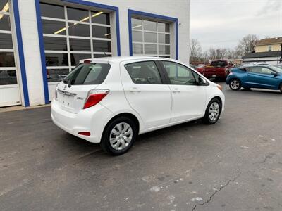 2014 Toyota Yaris 5-Door L   - Photo 7 - West Chester, PA 19382