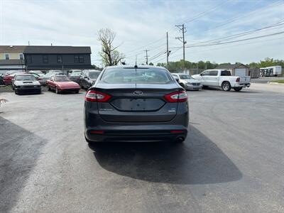 2015 Ford Fusion SE   - Photo 8 - West Chester, PA 19382