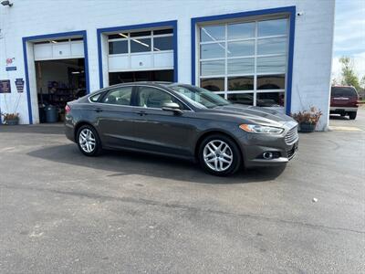 2015 Ford Fusion SE   - Photo 5 - West Chester, PA 19382