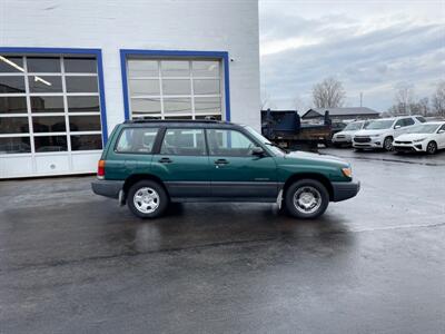 2000 Subaru Forester L   - Photo 6 - West Chester, PA 19382