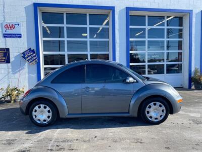 2007 Volkswagen Beetle 2.5   - Photo 2 - West Chester, PA 19382