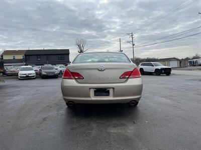 2006 Toyota Avalon XL   - Photo 8 - West Chester, PA 19382