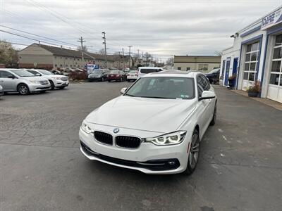 2017 BMW 330i xDrive   - Photo 2 - West Chester, PA 19382
