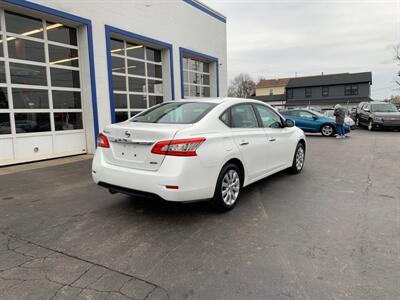 2013 Nissan Sentra S   - Photo 7 - West Chester, PA 19382