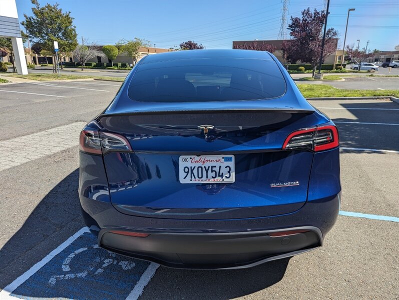 2023 Tesla Model Y Performance photo