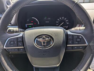 2024 Toyota Sienna WOODLAND EDITION   - Photo 11 - Fremont, CA 94538