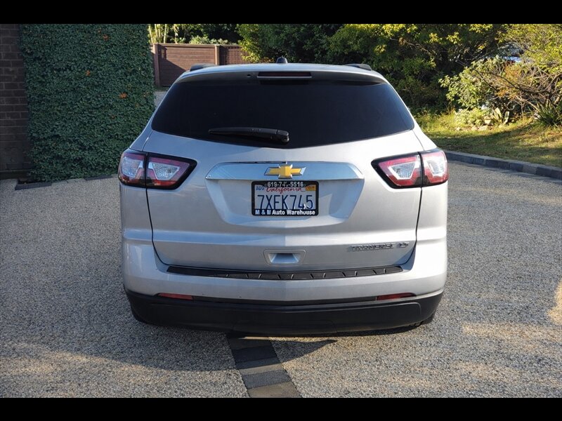 2016 Chevrolet Traverse LS - Photo 4 - San Diego, CA 92115