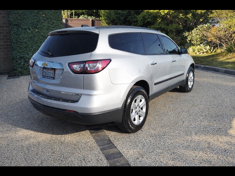2016 Chevrolet Traverse LS - Photo 3 - San Diego, CA 92115