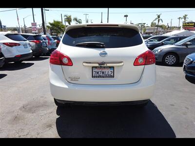 2015 Nissan Rogue Select S   - Photo 5 - San Diego, CA 92115