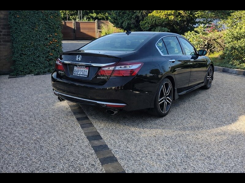 2017 Honda Accord Sport - Photo 4 - San Diego, CA 92115