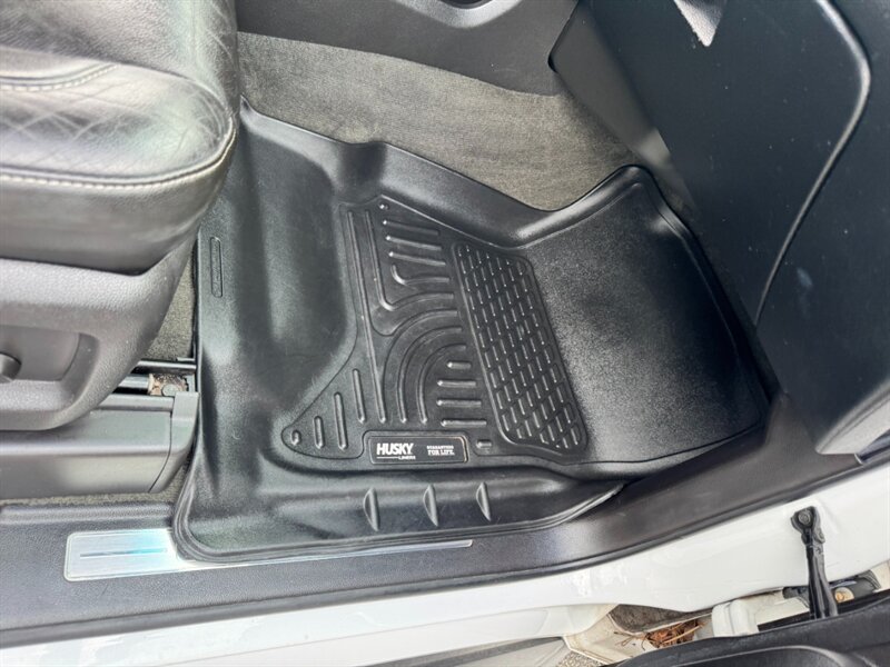 2015 Chevrolet Suburban LT - Photo 49 - Rockaway, NJ 07866