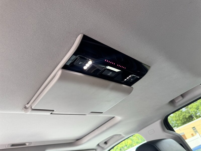 2015 Chevrolet Suburban LT - Photo 37 - Rockaway, NJ 07866