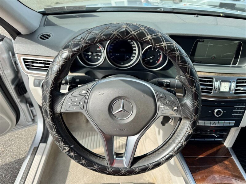 2016 Mercedes-Benz E 350 4MATIC - Photo 25 - Rockaway, NJ 07866