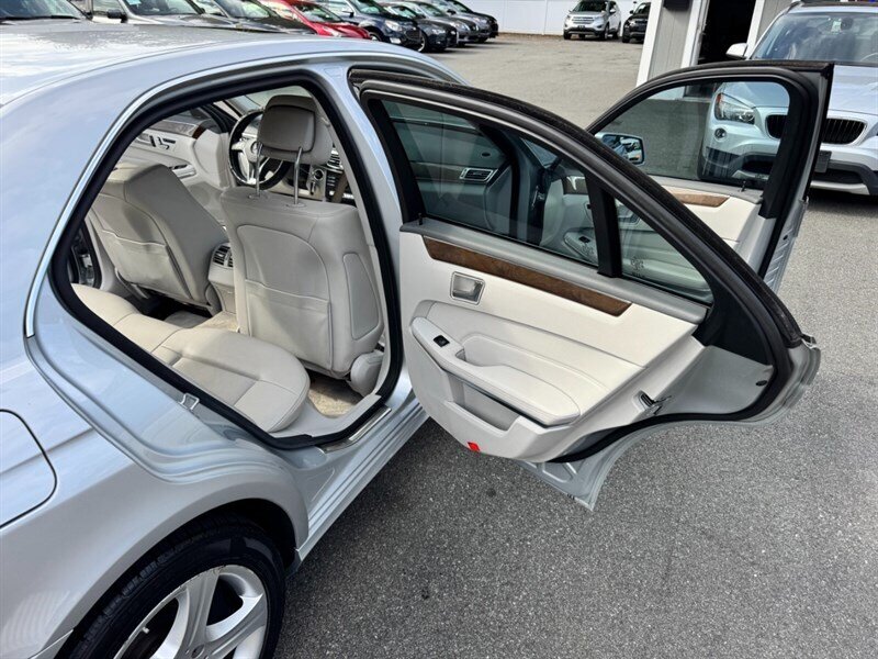 2016 Mercedes-Benz E 350 4MATIC - Photo 43 - Rockaway, NJ 07866