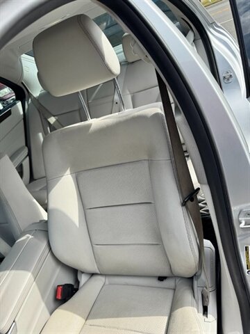 2016 Mercedes-Benz E 350 4MATIC - Photo 23 - Rockaway, NJ 07866