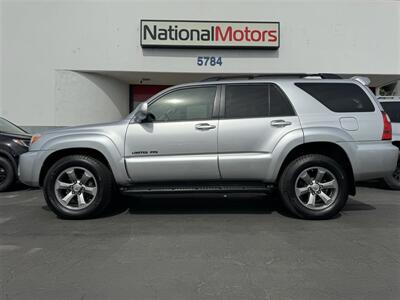 2008 Toyota 4Runner Limited  4WD LOW MILES ONE OWNER - Photo 1 - San Diego, CA 92121-2523
