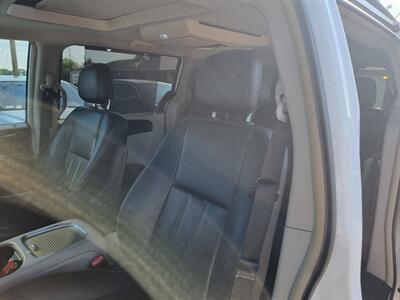 2014 Chrysler Town & Country Touring-L - Photo 20 - Cincinnati, OH 45231