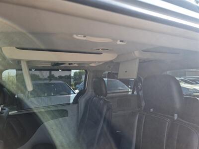 2014 Chrysler Town & Country Touring-L - Photo 28 - Cincinnati, OH 45231