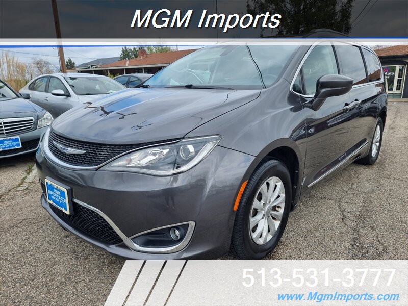 2019 Chrysler Pacifica Touring L  