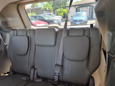 2011 Volkswagen Routan SE - Photo 24 - Cincinnati, OH 45231