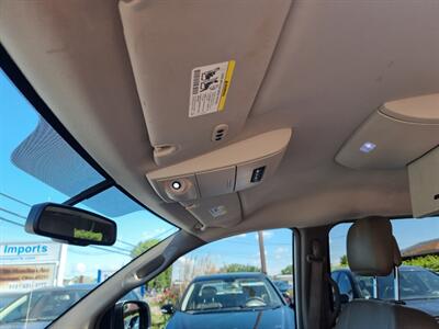 2011 Volkswagen Routan SE - Photo 16 - Cincinnati, OH 45231