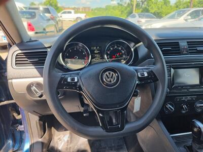 2017 Volkswagen Jetta 1.4T S - Photo 11 - Cincinnati, OH 45231