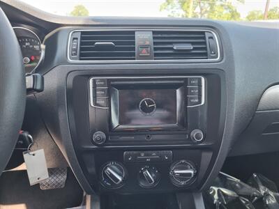 2017 Volkswagen Jetta 1.4T S - Photo 13 - Cincinnati, OH 45231