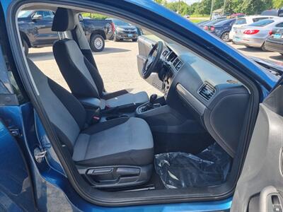 2017 Volkswagen Jetta 1.4T S - Photo 25 - Cincinnati, OH 45231