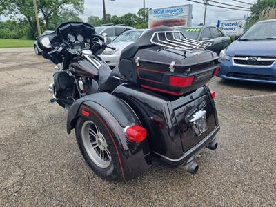 2011 HARLEY DAVIDSON Tri glide ultra classic   - Photo 10 - Cincinnati, OH 45231