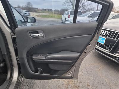 2011 Dodge Charger SE   - Photo 29 - Cincinnati, OH 45231