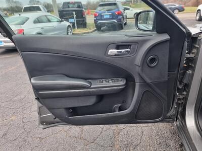 2011 Dodge Charger SE   - Photo 31 - Cincinnati, OH 45231