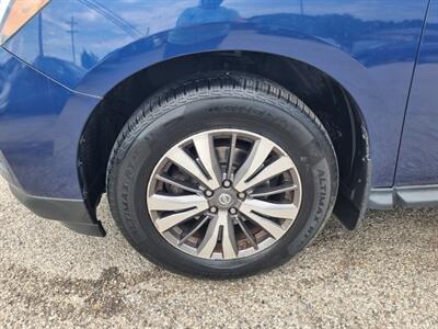 2017 Nissan Pathfinder S   - Photo 40 - Cincinnati, OH 45231